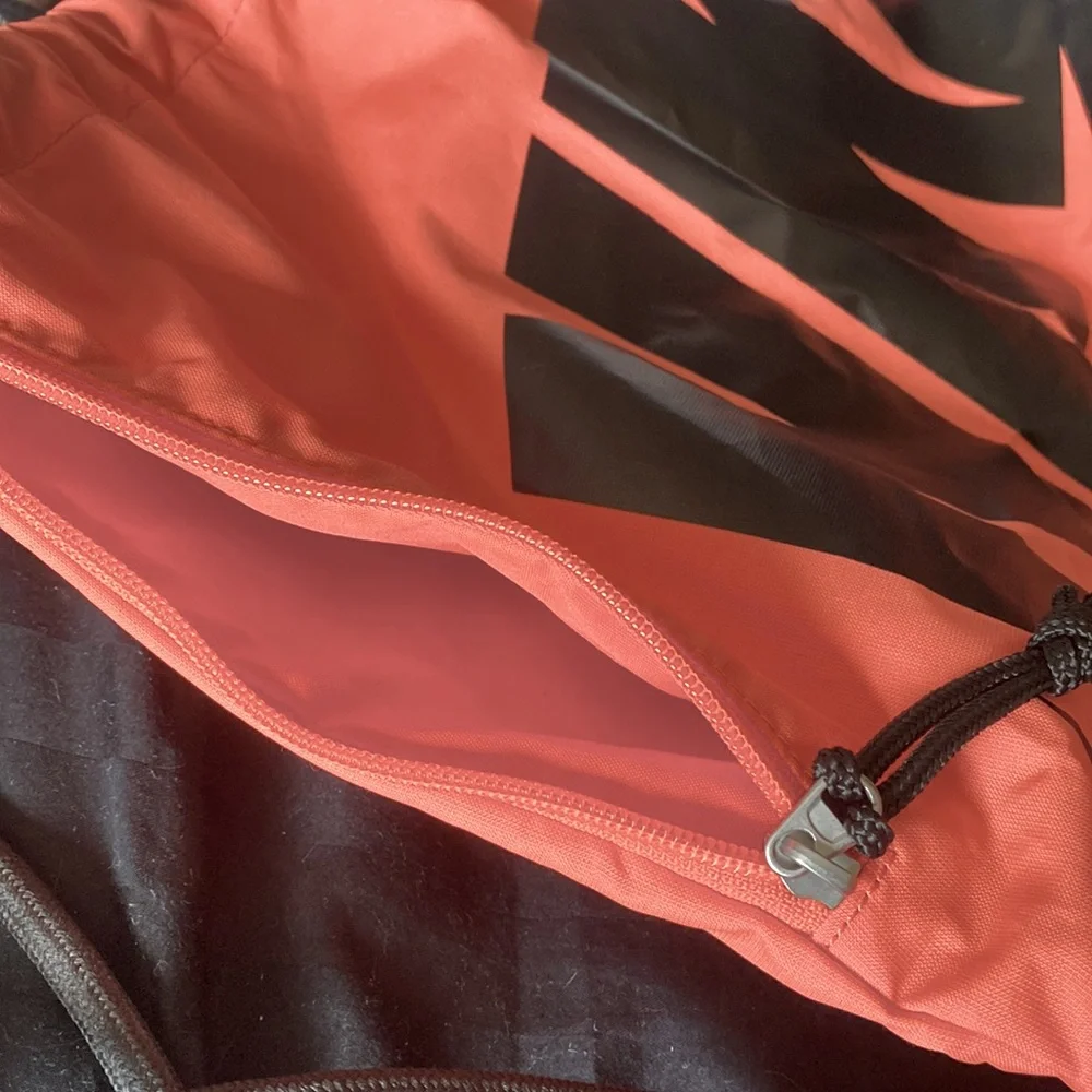 Nike Drawstring Backpack - Picture 3 of 5